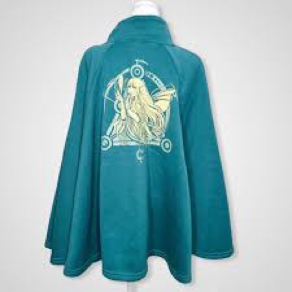 Dark Crystal Lootwear Exclusive Capelet. - Picture 2 of 8